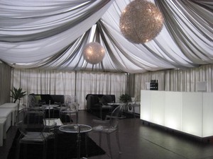 Atmosphere Events Pic 3 - Corporate Event with an illuminated bar