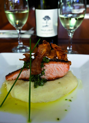 RiverView Cafe & Wine Bar Warburton Pic 4 - Great food local wines from the Yarra Valley