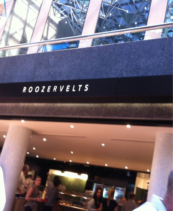 Roozervelt Take Away Pic 1 - Exterior