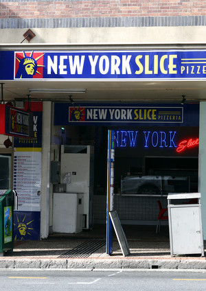 New York Slice Pizzeria Pic 2