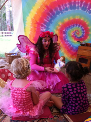 Creative Characters Facepainting Pic 3 - Fairy Love Heart Story Telling story time songs