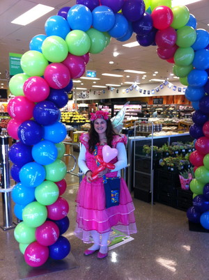 Creative Characters Facepainting Pic 2 - Woolworths store promotion with Fairy Love Heart with balloon art