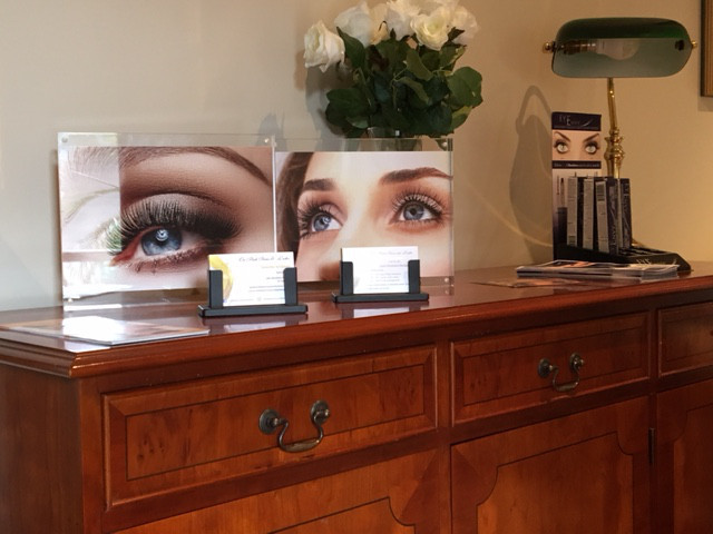 On Fleek Brows & Lashes Pic 1 - Reception Area