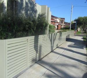 FENCES n GATES Pic 2 - Aluminium slatted pedestrian gate and fence