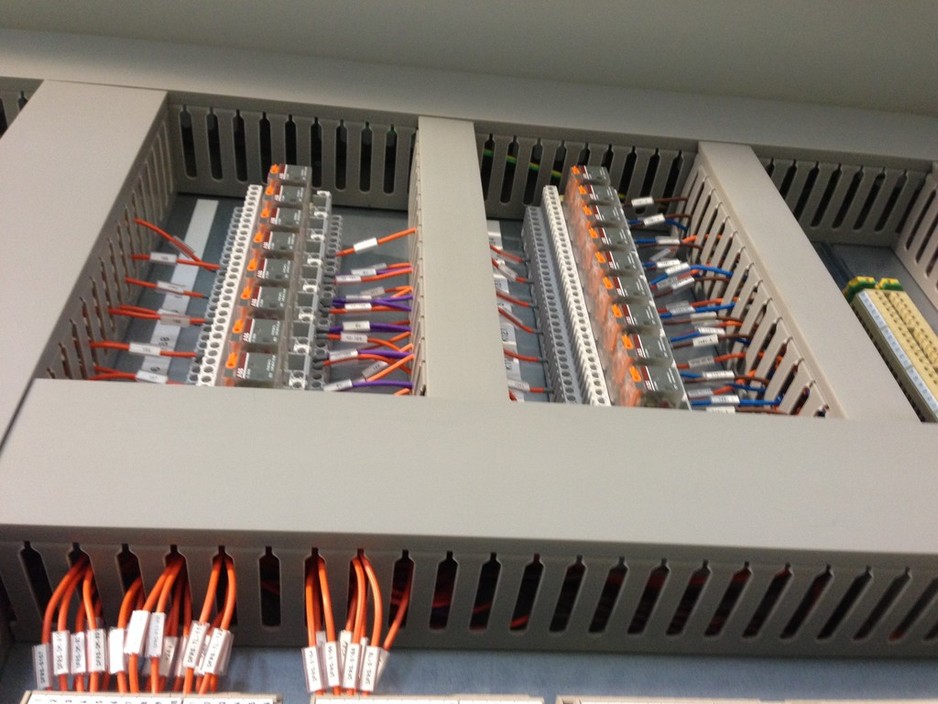 AEC - Apex Electrical Control Pic 1