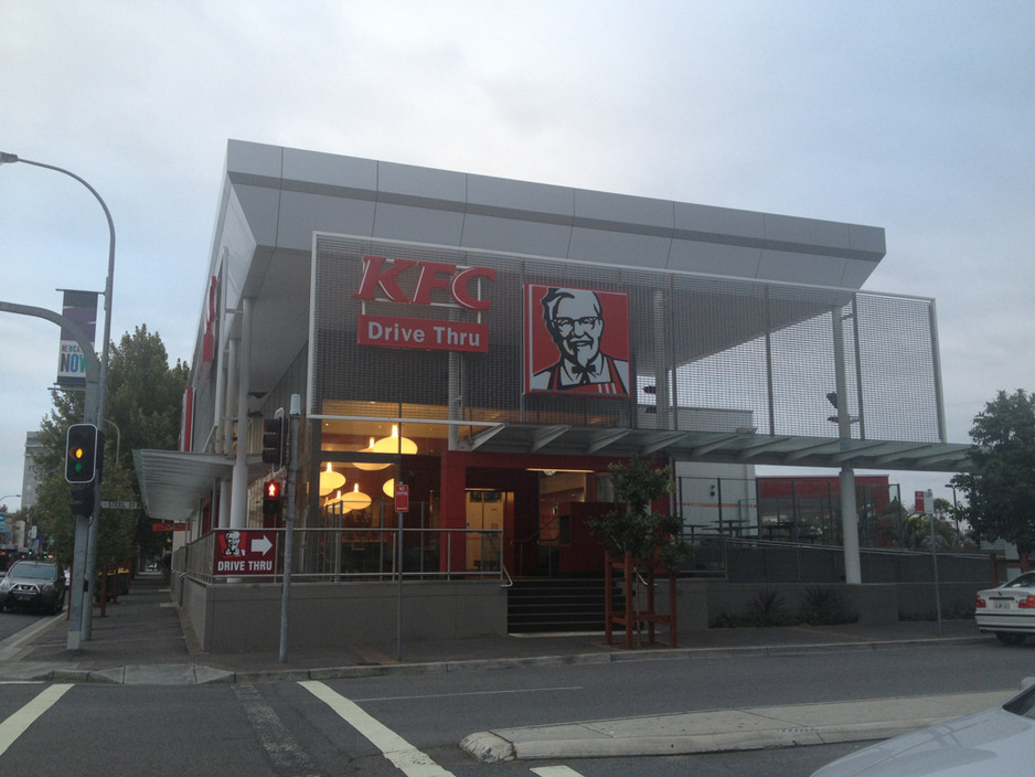 KFC Pic 2 - Largest KFC in Australia apparently