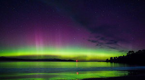 The Beach Escape @ Primrose Sands Pic 2 - Capture an Aurora Australis with your camera from Primrose Sands