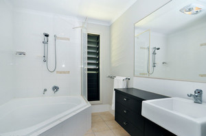 C Eather Photography Pic 4 - Bathroom Real Estate Photography