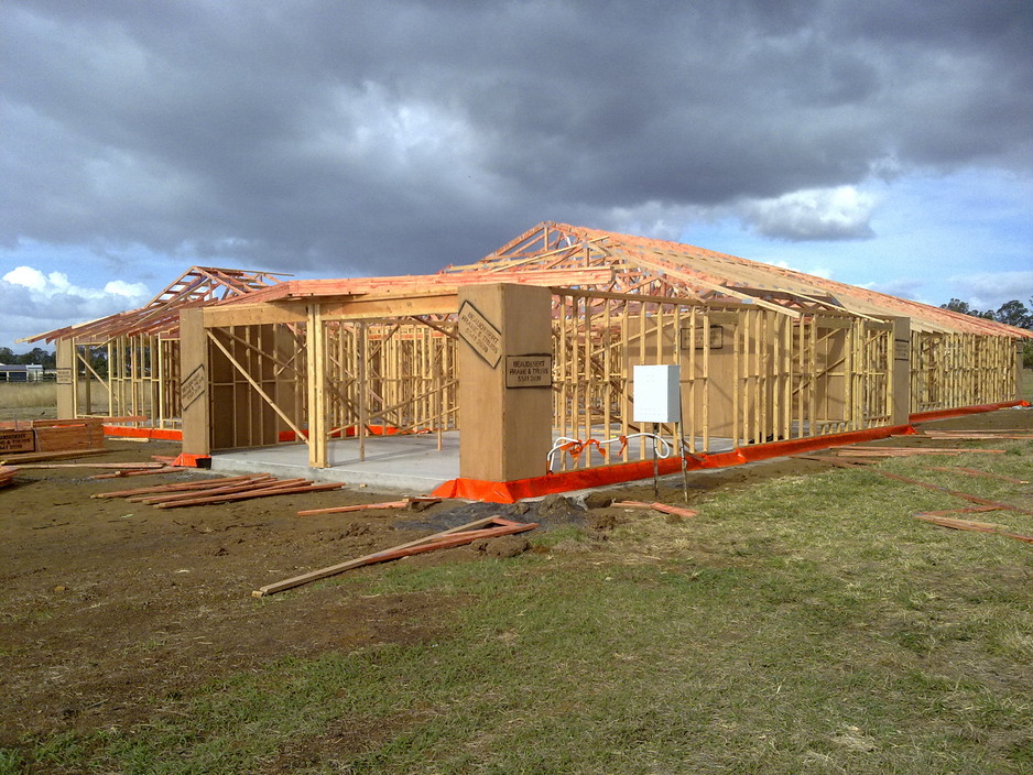 Beaudesert Frame & Truss Pic 1