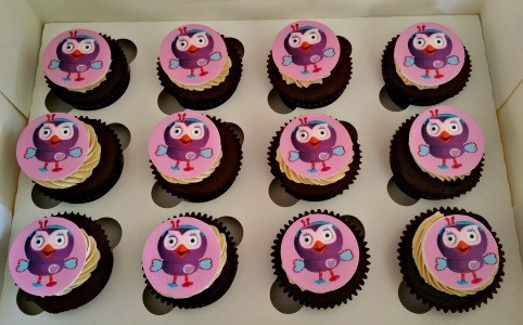 Pretty N Ash Cakes Pic 1 - Hootabelle Cupcakes