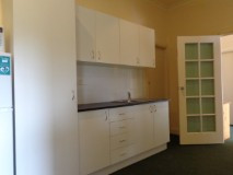 Killarney Hotel-Motel Pic 2 - Family Room Kitchen