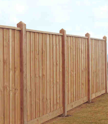 EL Pinheiro Fencing Pic 1 - timber fencing installation in Frankston Carrum Downs timber fencing supplier Mordialloc timber fences