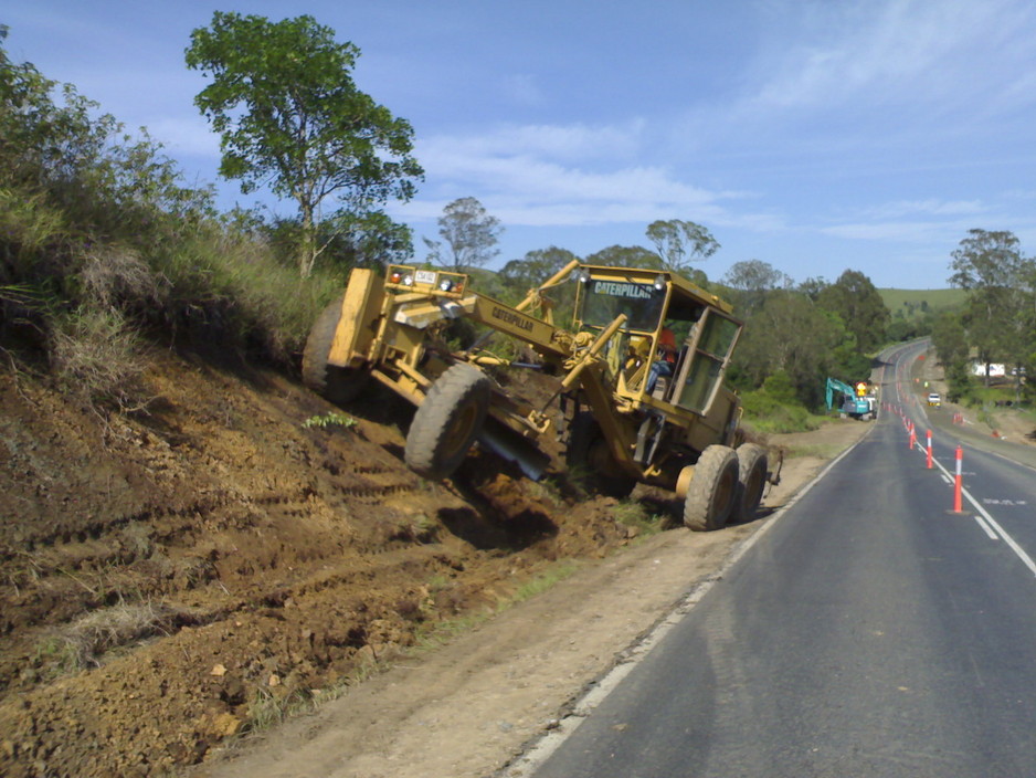 Pauls Grader Hire Pty Ltd Pic 1