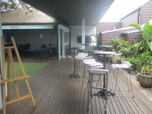 Woolwich Pier Hotel Pic 3 - Beer Garden