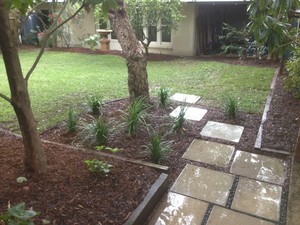 Stix n Stonez Landscaping Pic 2