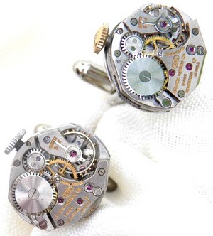 Ipomen Scarlet Pic 4 - cuff links steam punk