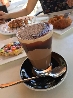 The Food Barr Pic 3 - Mmm hot chocolate