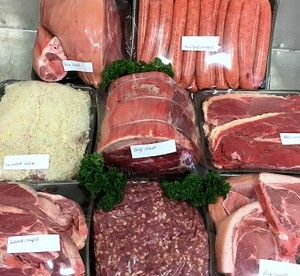 Boutique Meats Castell Park Pic 3 - FAMILY PACK 130