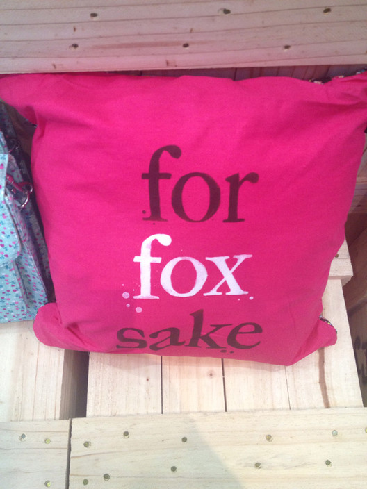 Typo Pic 1 - Cushions