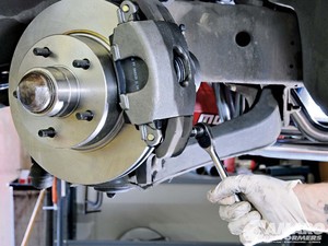 Autocare Tyre and Mechanical Pic 3 - Brakes clutches steering and suspension servicing minor and major repairs we do it all