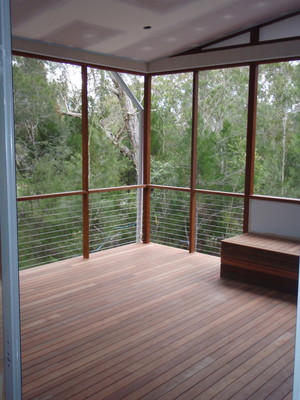 Chippy Builda Pic 2 - Spotted Gum Deck Chippy Builda