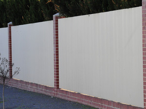 Lees Fencing and Retaining Pic 4 - Fencing repair and installation in North Brisbane