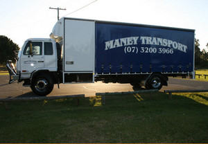 Maney Transport Pic 3 - 8 Tonne