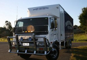 Maney Transport Pic 5 - 8 Tonne