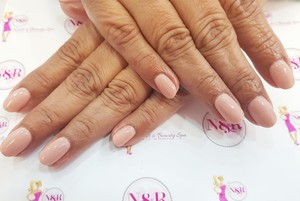 N&R Nails & Beauty Spa Pic 4