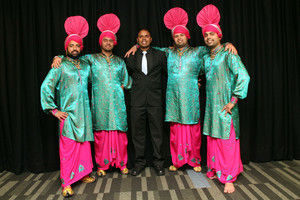 DJ Desi - Bollywood DJ Pic 4 - DJ Desi Bhangra Crew