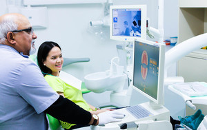 Dr. Sheetal Sachdeva Dentist Wantirna South Pic 4