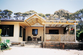 Loverings Beach House - D'estrees Bay Pic 1 - Loverings Beach House Destrees Bay Kangaroo Island South Australia