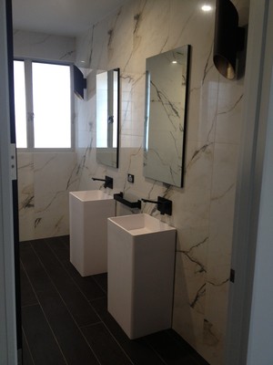 ACS DESIGNER BATHROOMS Pic 4