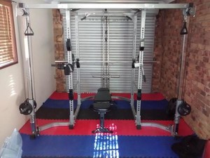 Muscle Regen Personal Training Pic 2 - Well equipped matted private gym