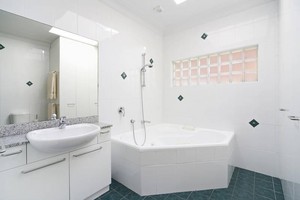 Outlook Bathroom & Kitchen Renovations Pic 4 - Bathroom Renovation Sydney