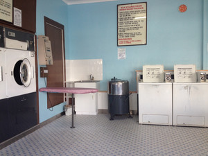 Rainbow Bay Laundromat Pic 2 - Rainbow Bay Laundromat