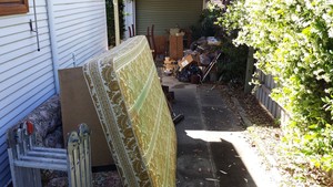 Abate Rubbish Removal Pic 3 - Rubbish Removal Before example 2