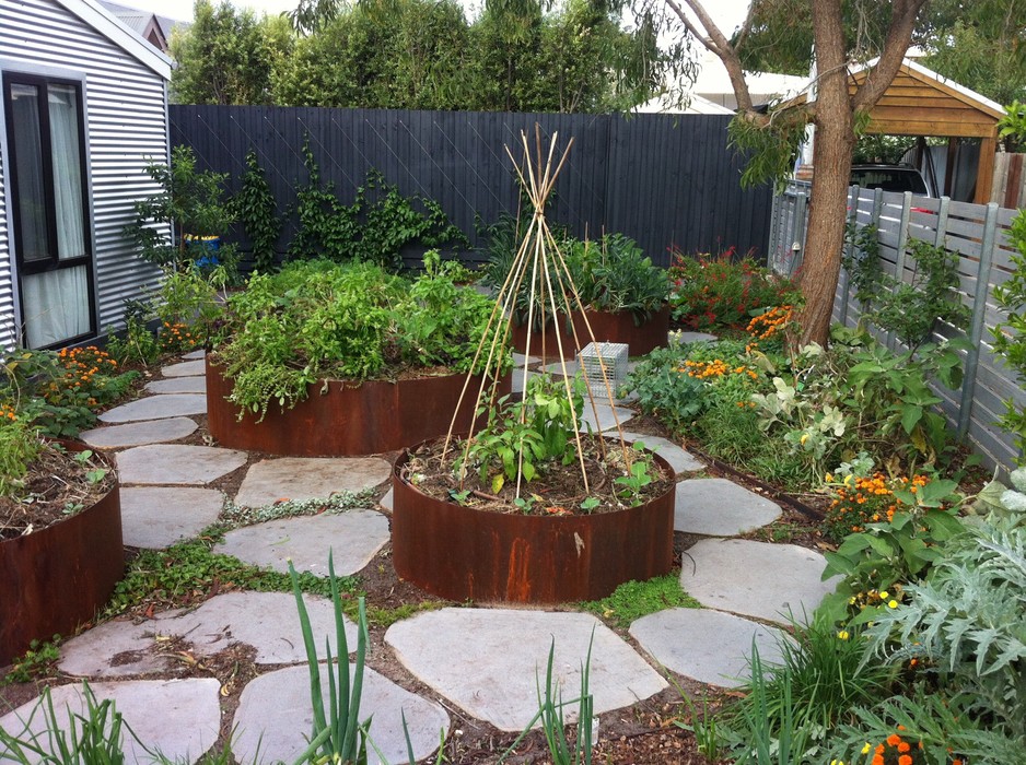 Libertas Gardens Pic 1 - Coreten garden beds edible and ornamental garden in Kew