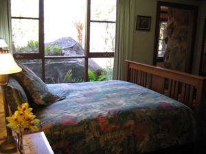 Studio Cottages-Romantic Hideaway Pic 2 - Quality bedding