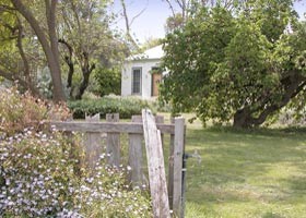 Clonmara Pic 1 - Clonmara Garden Cottage