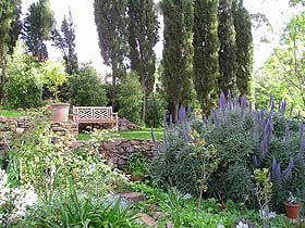 Bibaringa Bed & Breakfast Pic 1 - Garden Sitting Area