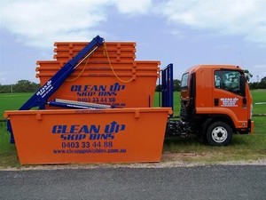 Clean Up Skip Bins Pic 3 - Clean Up Skip Bins Truck