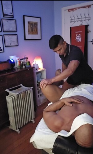 Muscular Massage Melbourne Pic 2