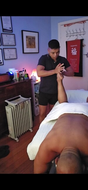 Muscular Massage Melbourne Pic 3