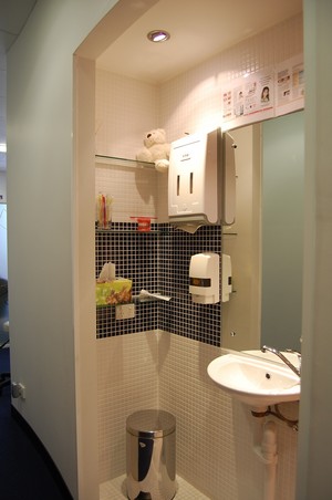 Peel Orthodontics Pic 4 - Patient Hygiene Area