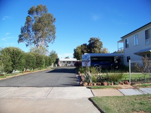 The Country Way Motor Inn Pic 2 - View from Emma St