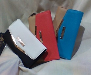 Bonita Leather & Accessories Pic 3 - Kardashian Wallets