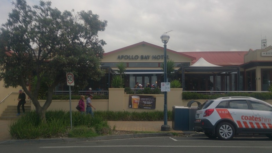 Apollo Bay Hotel Pic 1