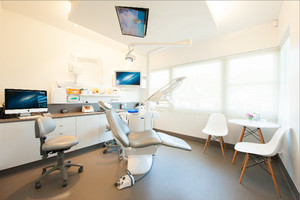 Dental On Macquarie Pic 3