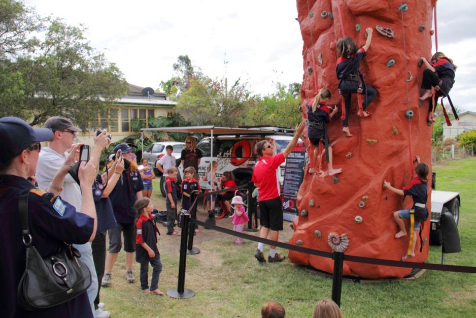 Mobile Rock Climbing Sydney - Base Zero Pic 1 - Amusement Rides Sydney School Fetes